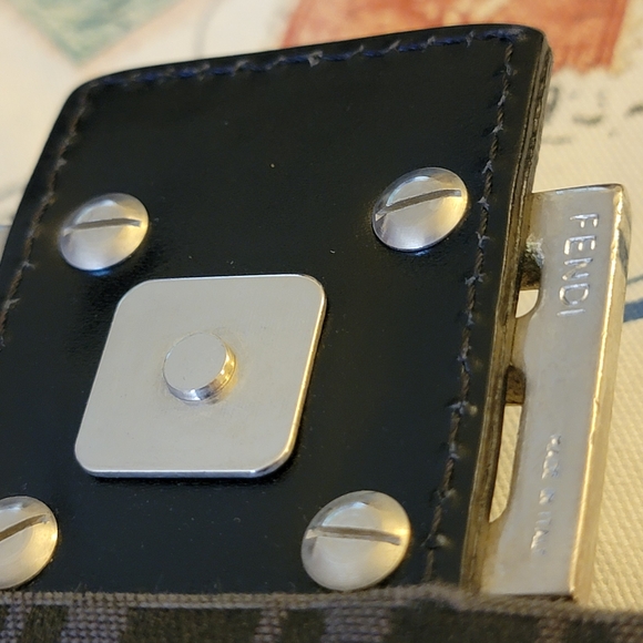 Fendi Mama Baugette FF Logo Brown Black Shoulder Bag Purse - Picture 7 of 9